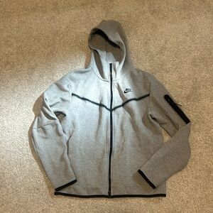 Nike tech zip up